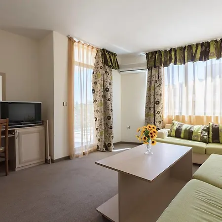 Appartamento ❤1 Bedroom Ap W Kitchen +washer & Pool View ❤ys❤ *