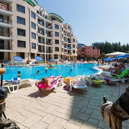 ❤1 Bedroom Ap W Kitchen +washer & Pool View ❤ys❤