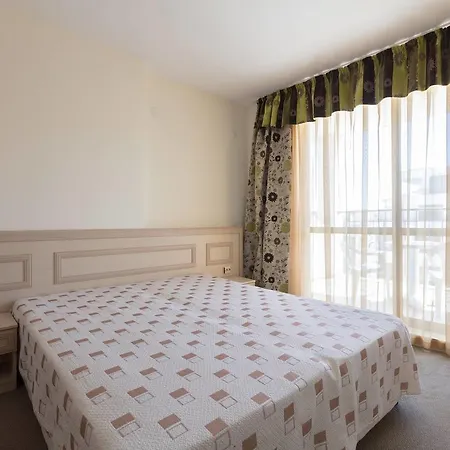 ❤1 Bedroom Ap W Kitchen +washer & Pool View ❤ys❤ Apartman *